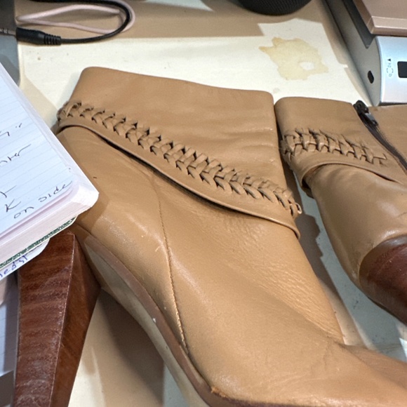 size 61/2 tan soft leather from brazil boots - Picture 12 of 16